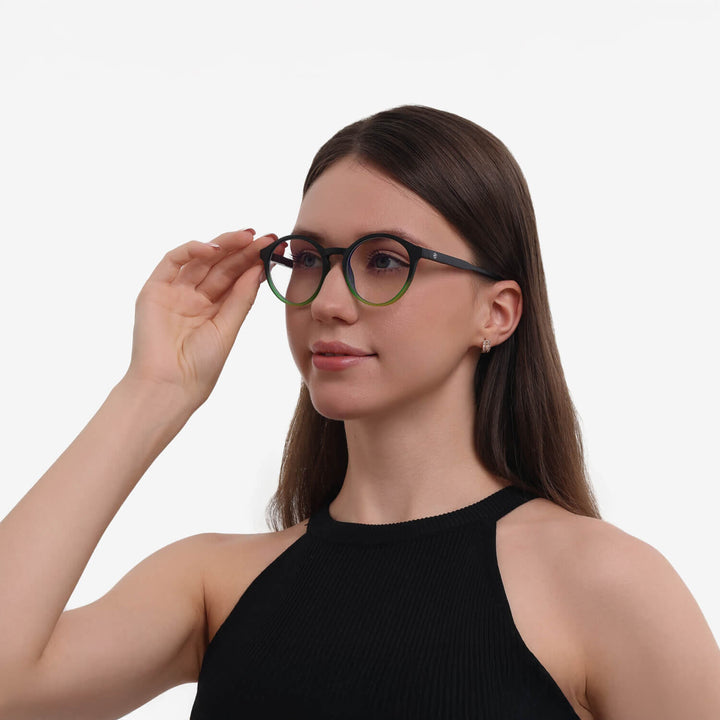 Aura-Gradient-Teal-oval-female-2