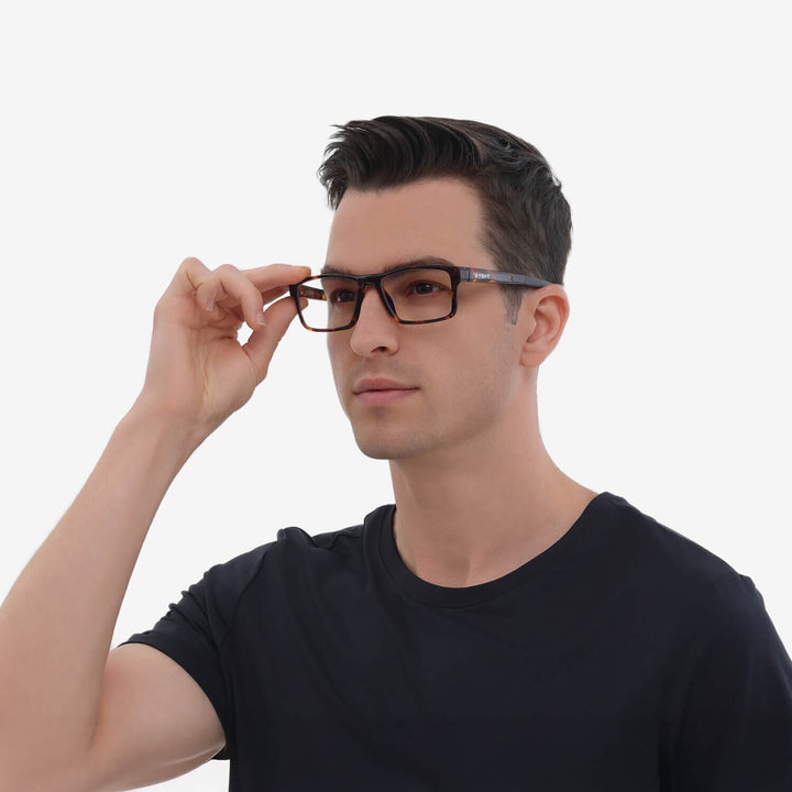 aurora-tortoise-rectangle-eyeglasses-male-1