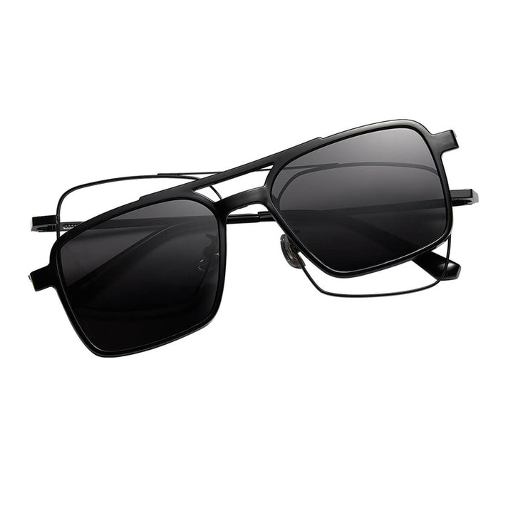 clipaura-black-square-eyeglasses-1