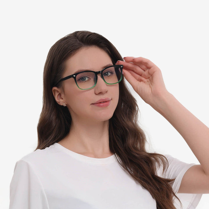 edgeworth-gradient-green-square-eyeglasses-female1-1