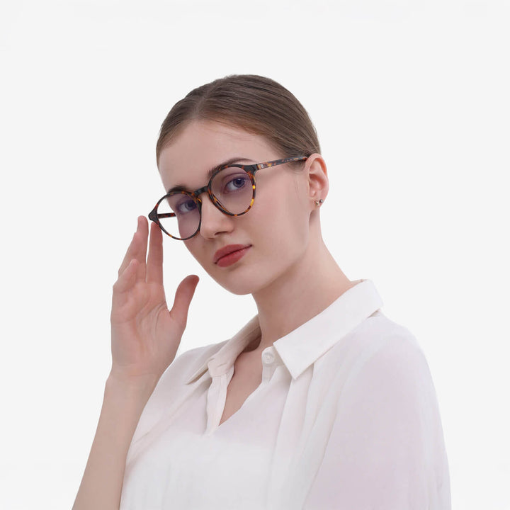 flora-tortoise-round-eyeglasses-female2-1