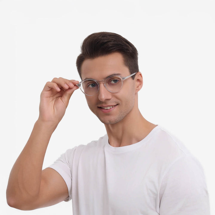 flora-translucent-round-eyeglasses-male1-1