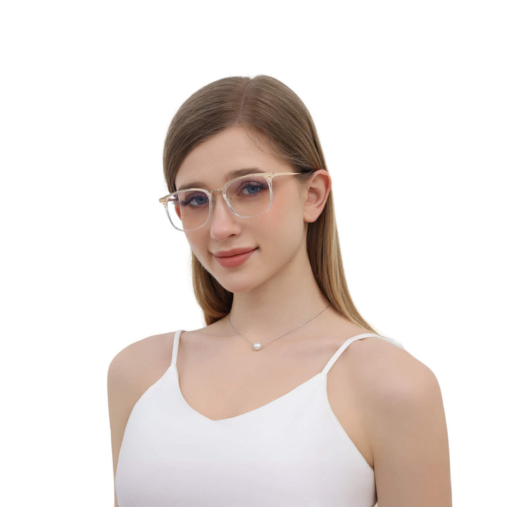 mike-tranlucent-square-eyeglasses-female1-1