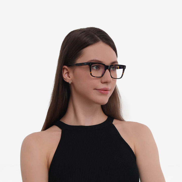 raider-tortoise-rectangle-eyeglasses-female1-2